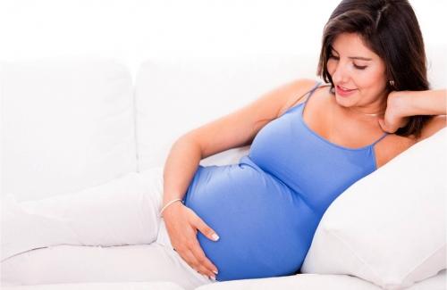 Mang thai: Thực phẩm phải tránh với mẹ thụ tinh trong ống nghiệm