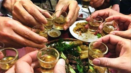 Việt Nam được 'vinh danh': Quốc gia say xỉn - Thực trạng đáng buồn
