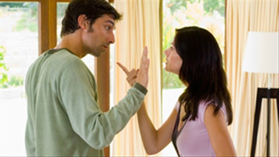 Những câu "đừng dại" nói với chồng tránh làm tổn thương đối phương