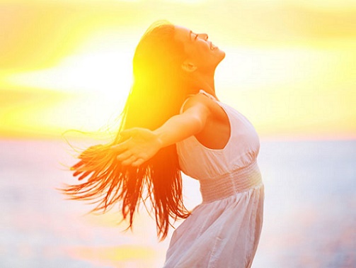 Những lợi ích bất ngờ của ánh nắng đối với sức khỏe chúng ta