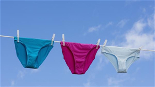 Bạn nhất định phải biết: Giặt đồ lót ẩu coi chừng vô sinh!