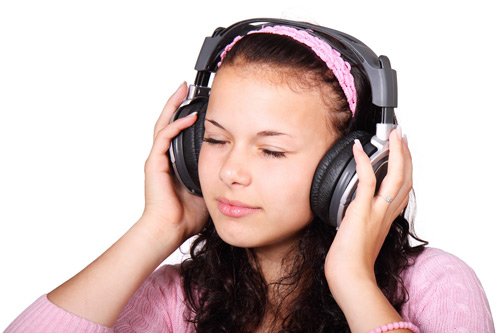 Mách nhỏ 5 cách đơn giản giúp ngăn chặn suy giảm thính lực