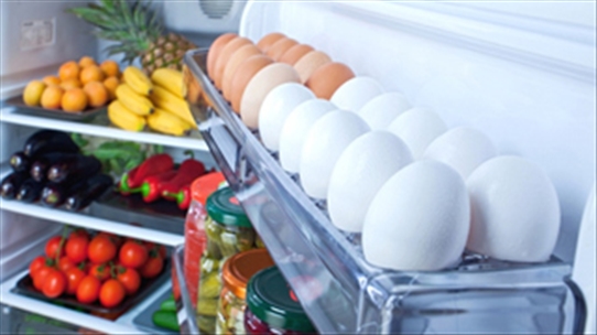 Dù trong tủ lạnh, trứng chỉ để được dưới 30 ngày thôi bạn ơi!