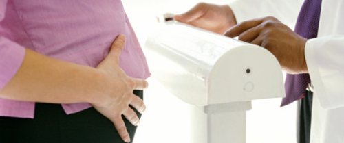 Cân nặng của mẹ ảnh hưởng thế nào đến thai nhi bạn có biết?