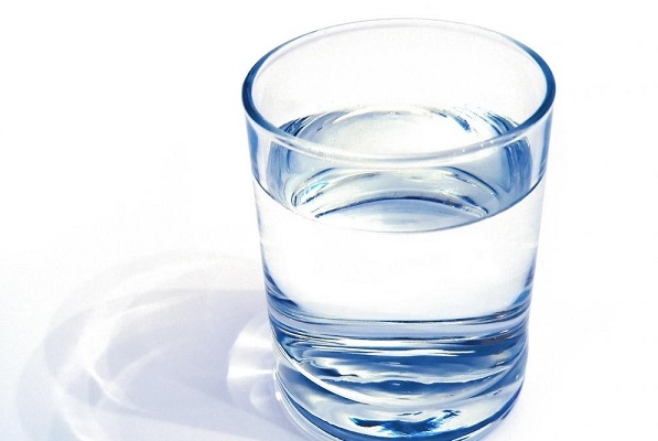 Thói quen uống nước đầy đủ luôn tốt cho cơ thể của bạn