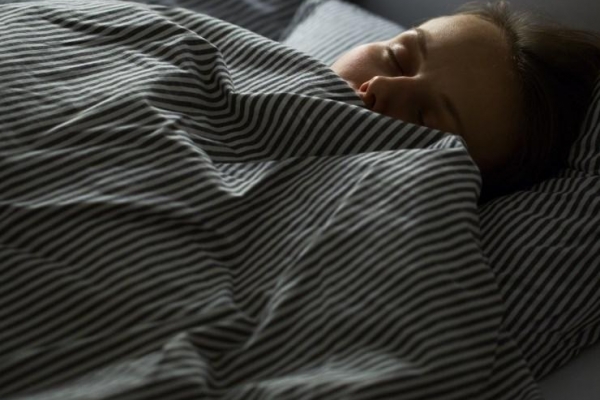 Tác hại sức khỏe khi ngủ quá nhiều - Có thể bạn chưa biết