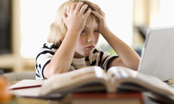 9 cách để phụ huynh giúp trẻ vượt qua stress dễ dàng