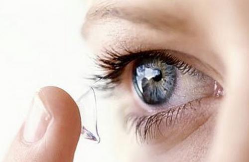 Chữa đau mắt đỏ từ những thói quen sinh hoạt lành mạnh