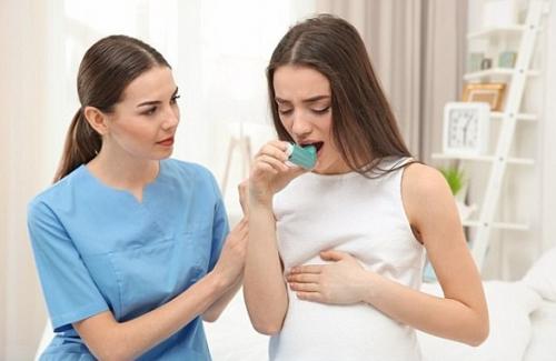 Hỏi đáp sức khỏe sinh sản: Phụ nữ bị bệnh hen có nên mang thai không?