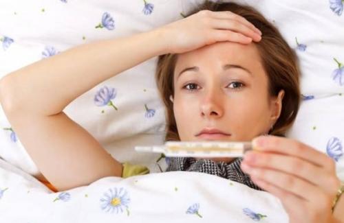 Phụ nữ mang thai bị sốt có nguy hiểm và ảnh hưởng em bé không?