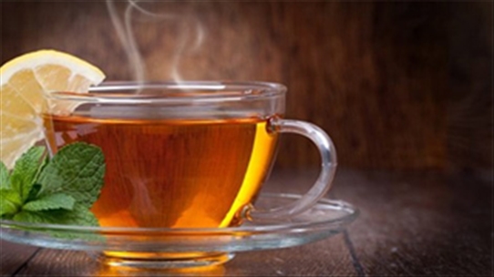 Nguy cơ ung thư do uống trà nóng, bạn nên đề phòng