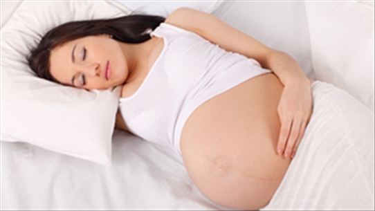 Những nguyên nhân khiến bà bầu bị mất ngủ trong suốt thai kỳ