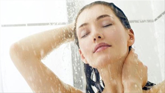 Thường xuyên tắm vào mùa đông liệu có thực sự tốt?