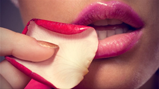 Nhìn màu săc đôi môi có thể chuẩn đoán một số bệnh