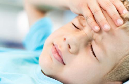 Mùa hè, cảnh báo bệnh viêm não ở trẻ em cha mẹ cần chú ý