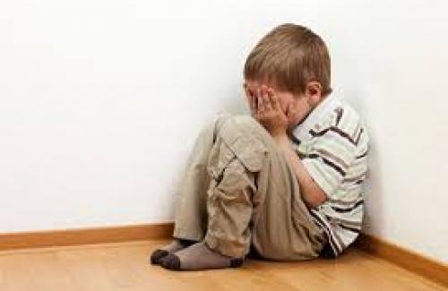 Bố mẹ phải nhất định phải biết những nguyên nhân trẻ bị tự kỷ