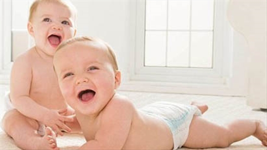 Xử trí bệnh mắt ở trẻ dưới 1 tháng tuổi - Các mẹ nên làm sao?