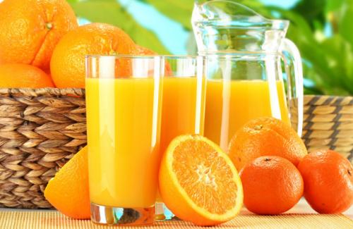 Cách chữa viêm loét miệng đơn giản dễ làm bằng nước cam