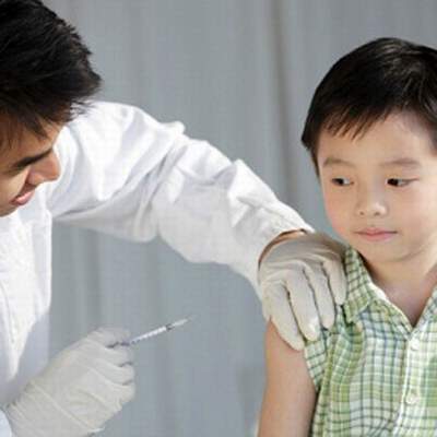Những tác dụng phụ có thể gặp phải khi tiêm phòng vaccin