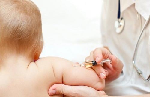 Nên tiêm vaccin viêm gan B cho trẻ vào thời gian nào là hợp lý?