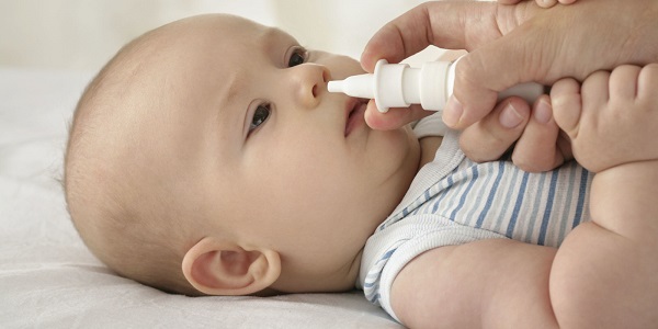 Cảnh báo, trẻ dễ bị giãn mạch, buồn nôn khi dùng thuốc chữa ngạt mũi sai cách