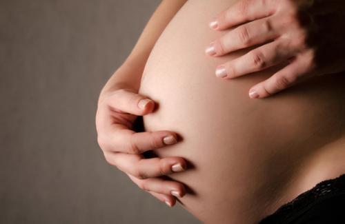 5 dấu hiệu chuyển dạ sắp sinh bà bầu nào cũng cần phải biết