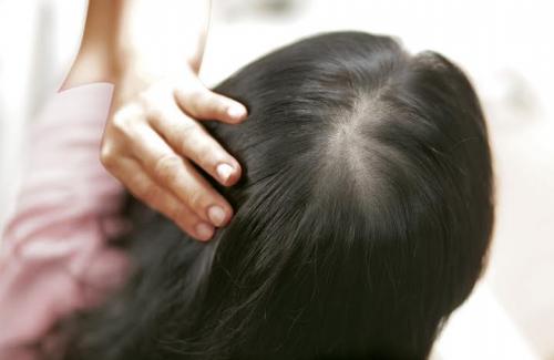 Phòng tránh tốt các bệnh viêm chân tóc, viêm cầu thận trong mùa hè