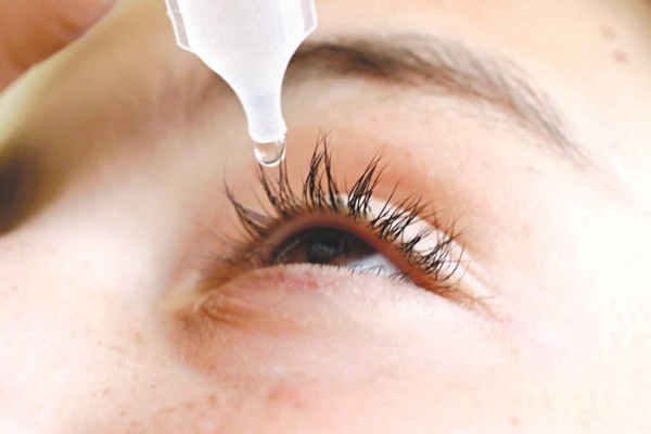 Những điều cần biết về cách dùng thuốc điều trị mắt có chứa corticoid
