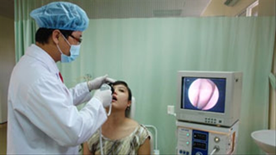 Khám phá quy trình tia xạ trong điều trị ung thư vòm họng
