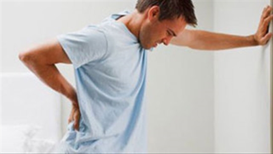 Đau xóc vùng hông có thể là dấu hiệu bệnh đau thần kinh tọa