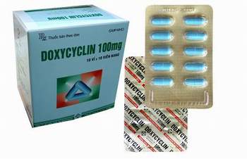 Thận trọng với tác dụng phụ của kháng sinh doxycyclin