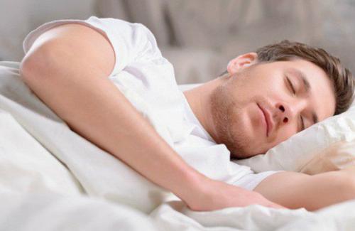 Ngủ đủ giấc, tập thể dục - Cách phòng ngừa đột quỵ hiệu quả