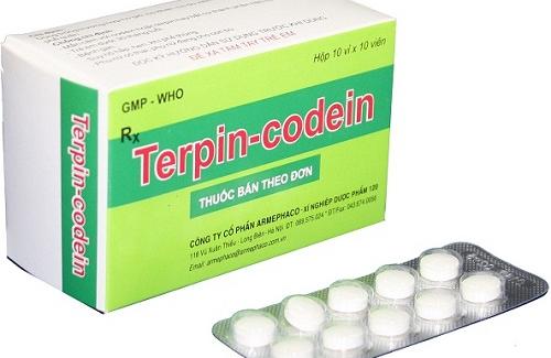 Lưu ý khi dùng thuốc ho codein đối với người bệnh bệnh gan, suy hô hấp