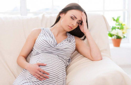 Tác hại của bệnh sốt xuất huyết khi mang bầu như thế nào?