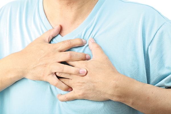 Đau thắt ngực là gì? Điều trị đau thắt ngực bằng thuốc tây hiệu quả
