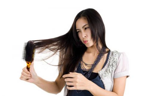 Rụng tóc ở tuổi dậy thì - nguyên nhân và cách điều trị