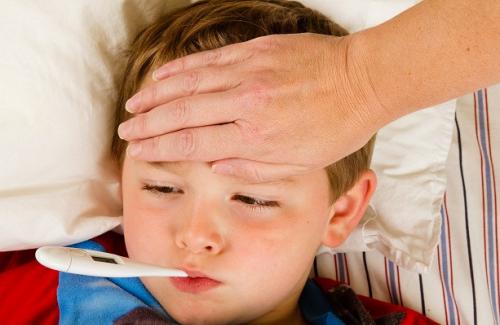Những sai lầm thường gặp của các mẹ khi sử dụng thuốc chữa bệnh cho con