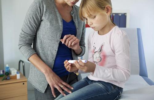 Cách điều trị bệnh đái tháo đường ở trẻ nhỏ hiệu quả