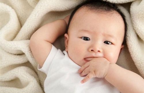 Triệu chứng cảm lạnh ở trẻ sơ sinh và một số biện pháp phòng bệnh