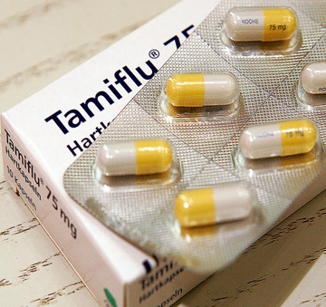 Nhiễm cúm A/H1N1 và việc dùng tamiflu trong điều trị bệnh