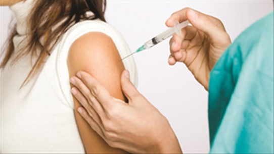 Mắc bệnh sùi mào gà có nên đi tiêm phòng vắc-xin HPV?