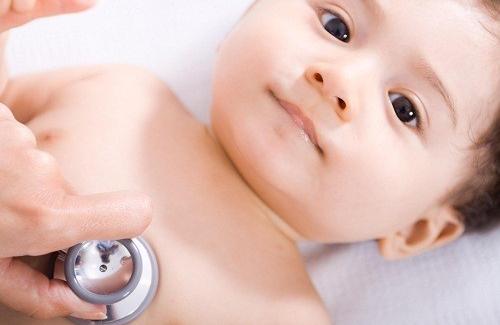Tăng kali máu có thể gây rối loạn nhịp tim nguy hiểm ở trẻ