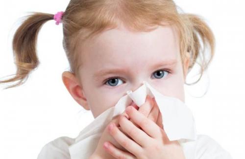 Bệnh viêm mũi dị ứng trẻ em vì sao không nên chủ quan?
