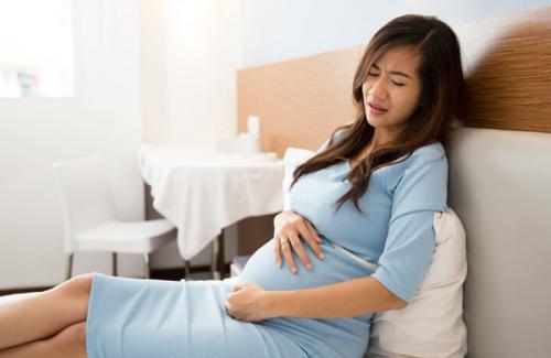 Một số dấu hiệu bất thường có thể xảy ra khi mang thai và sau khi sinh