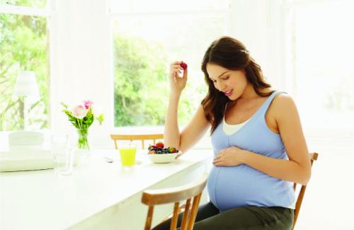 Mang thai và nỗi ám ảnh mang tên “hóa chất độc hại” cho mẹ bầu