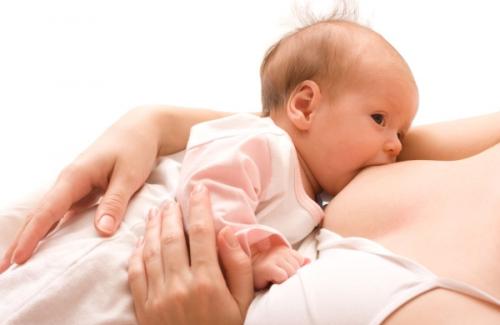 Phòng ngừa chứng vàng da, suy hô hấp ở trẻ sơ sinh thấp cân