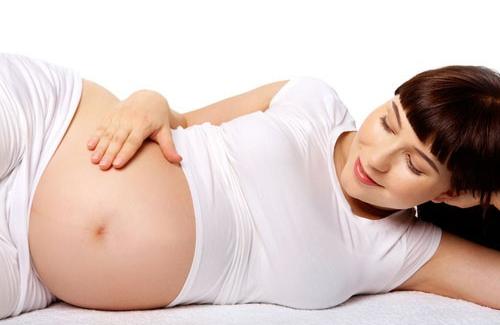 Mang thai 5 con trong bụng, mẹ bầu không ngờ ca sinh nở lại đặc biệt thế này