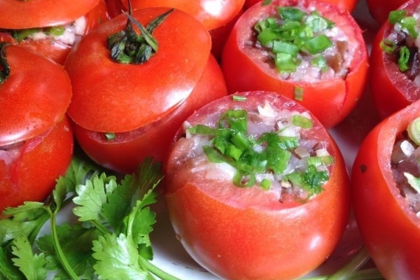 Cà chua hấp canh – món ăn ngon giúp chống suy nhược