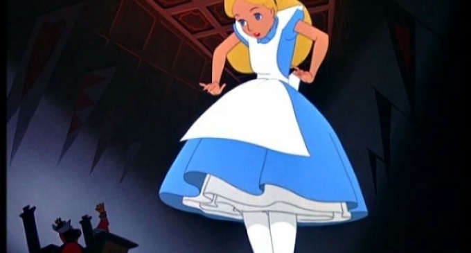 Hội chứng bí ẩn đằng sau câu chuyện "Alice ở xứ sở thần tiên"