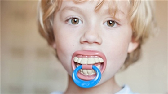 ok:Khi con vừa thay răng đã phải đi chỉnh răng, nguyên nhân khiến các mẹ 'ngã ngửa'